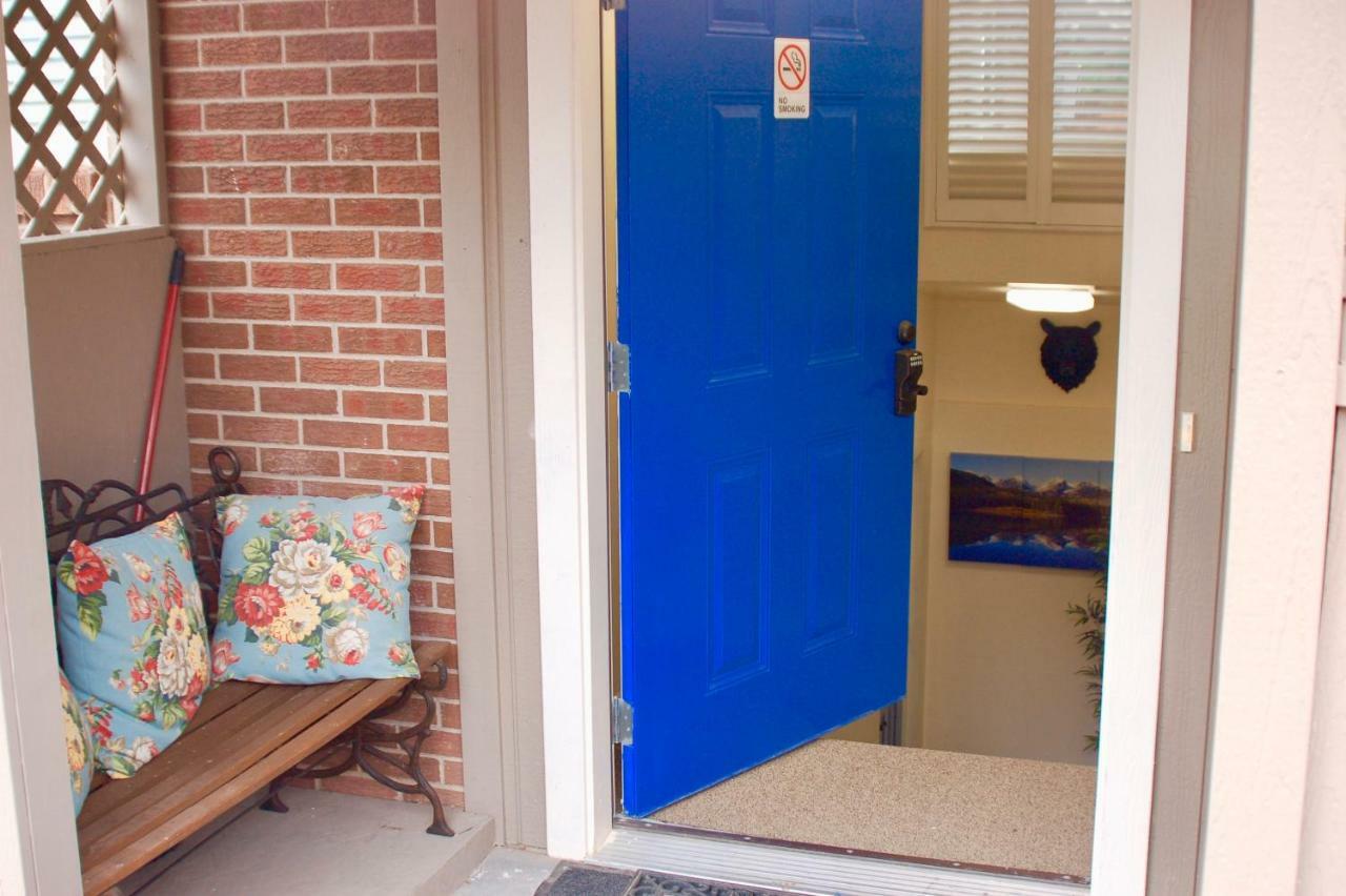 Blue Bear Den 3Br 2Ba Dtc Private Apt Hot Tub Exterior foto